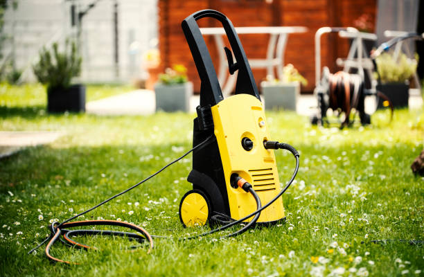 Best Parking Lot and Garage Cleaning  in Magnolia, MS